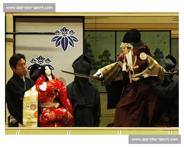 日本传统舞蹈表演引发审美争议：文化表达与大众认知的碰撞