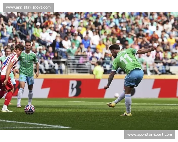 巴拉圭名哨贝尼特斯主裁世俱杯焦点战：马梅洛迪日落 VS 多特蒙德