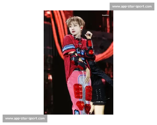 汪苏泷 “十万伏特 2.0” 荷尔蒙舞台杀疯了!建议锁死这一风格,粉丝:舞台蛊王非你莫属!