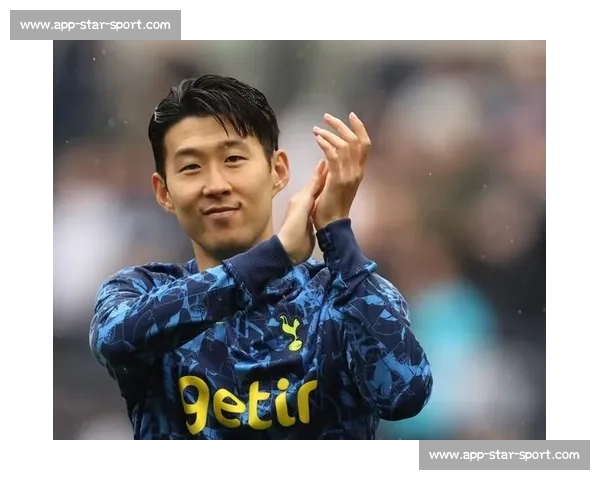 孔刘挂孙兴慜冠军奖牌,孙兴慜:哥,我永远挺你! 孔刘挂孙兴慜冠军奖牌,孙兴慜:哥,我永远挺你!